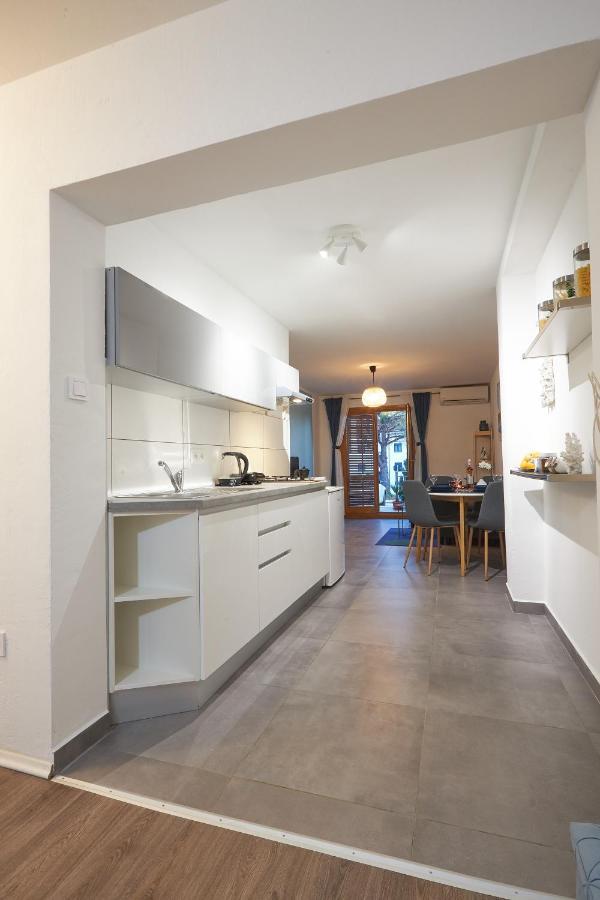 Apartment Blue Porec Exterior photo